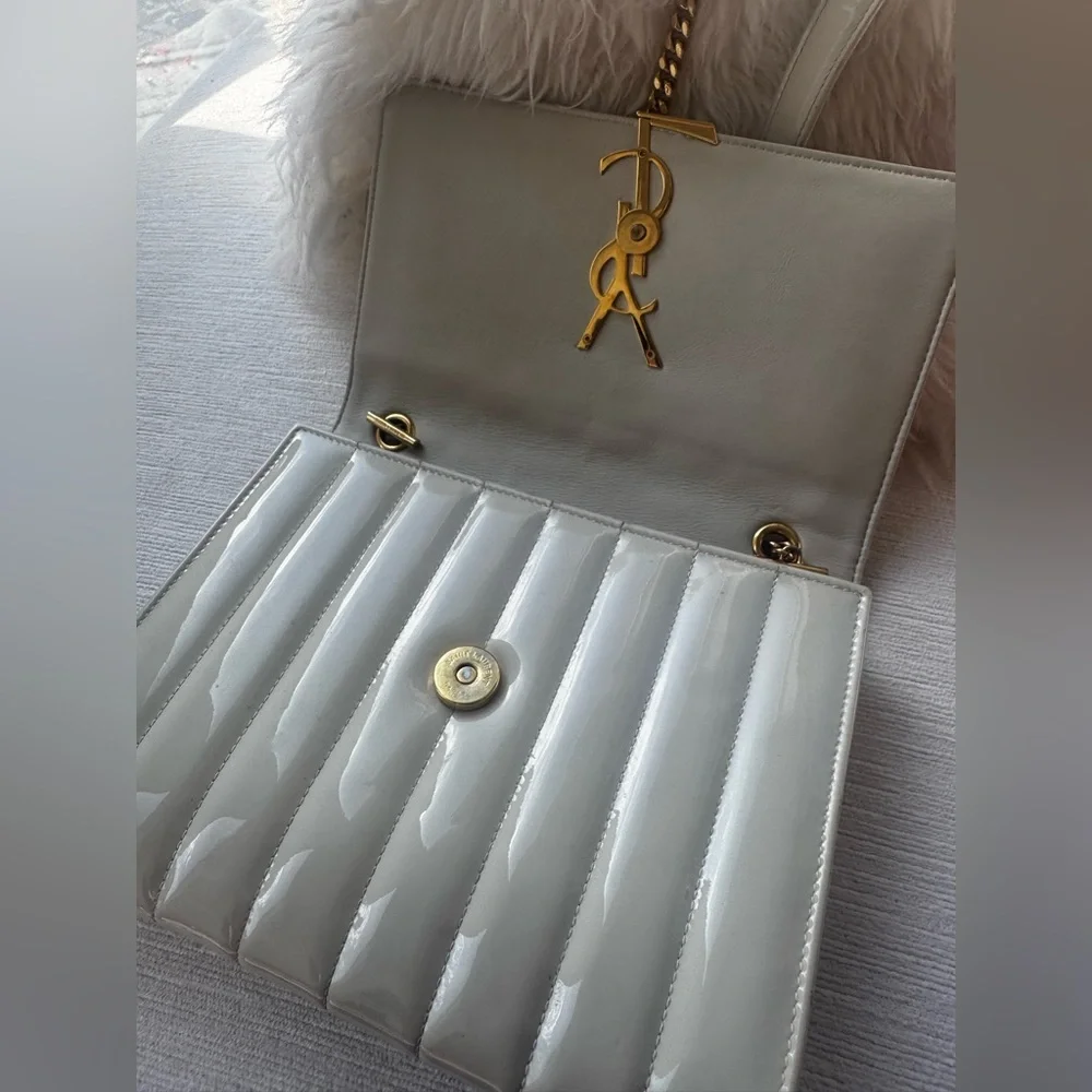 Yves Saint Laurent Glossy Cream Crossbody Bag - Picture 13 of 14